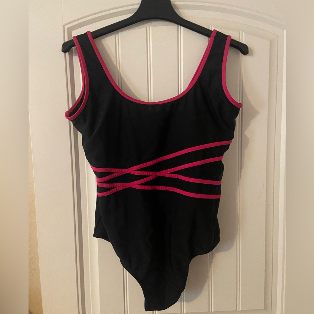 Women’s Catalina Elegant Black/Pink Swimwear XL